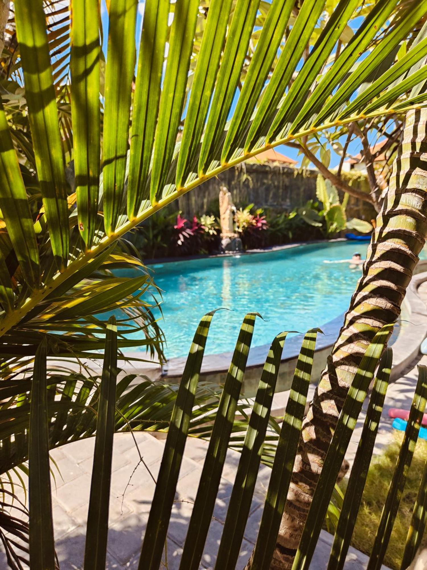 Berlian Inn Kuta Beach Luaran gambar